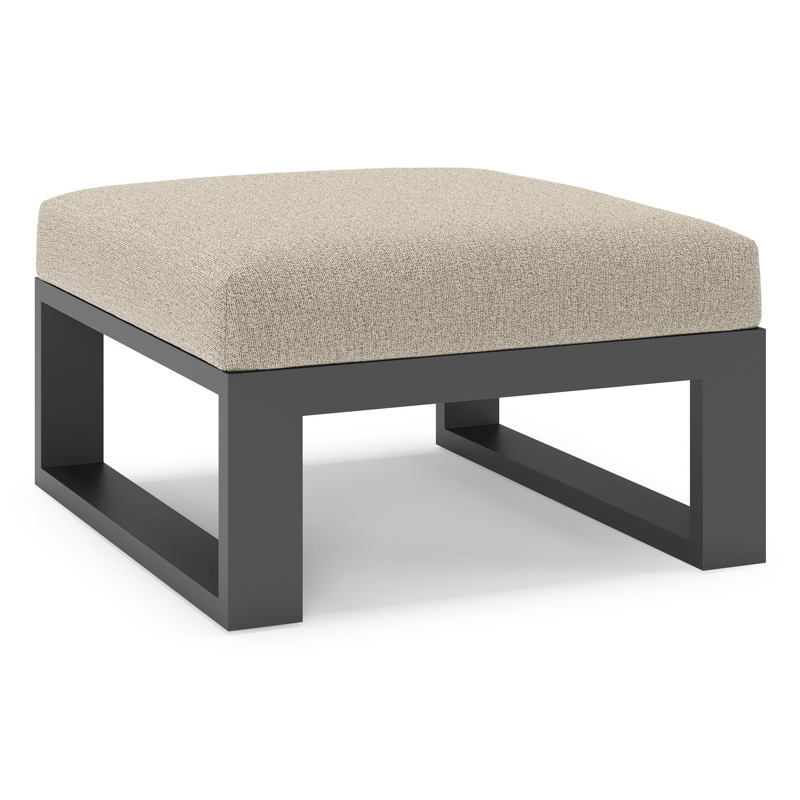 Verato poef in zwart aluminium met catania beige all weather cosytica kussen