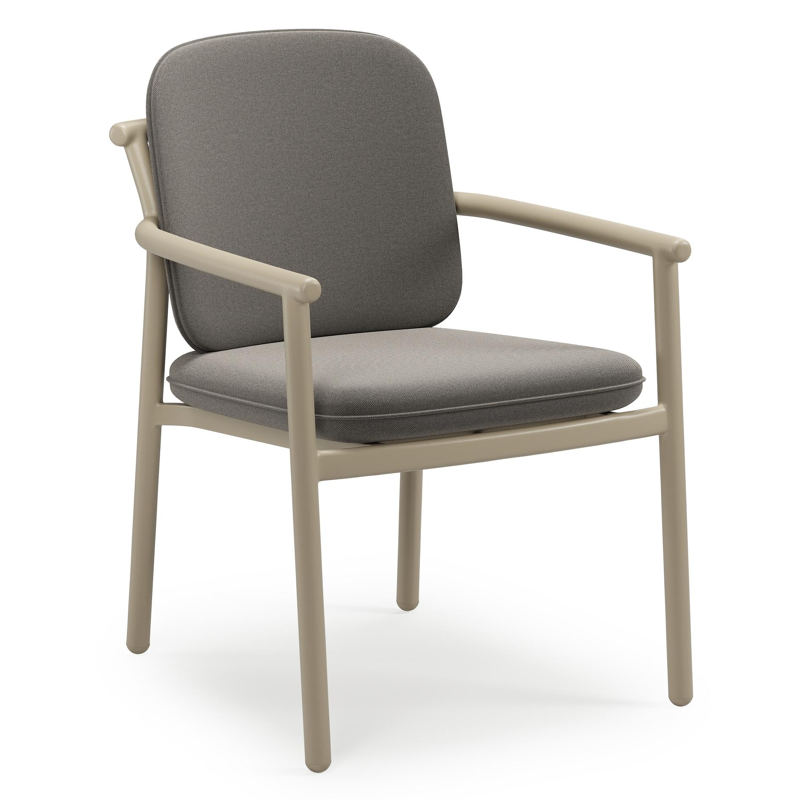 Bono stapelbare tuinstoel in beige aluminium met stoelkussen in All Weather Sunbrella® Luxe Natte Dark Taupe
