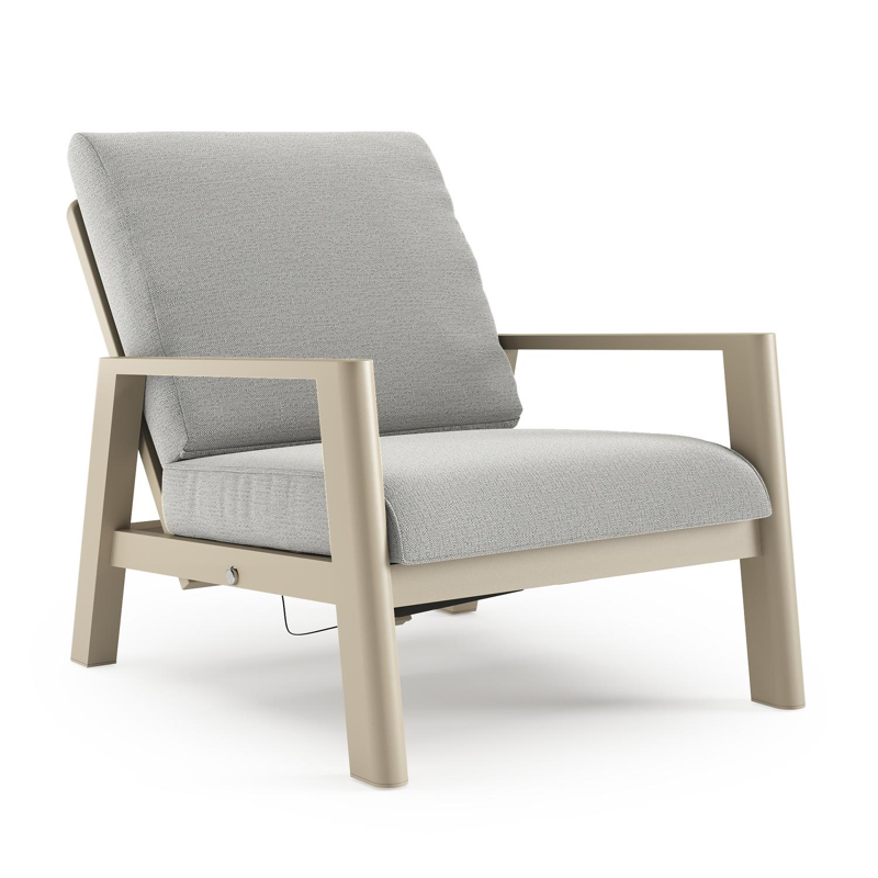 Cirello loungestoel in beige aluminium met savane nimbus all weather sunbrella® luxe kussen