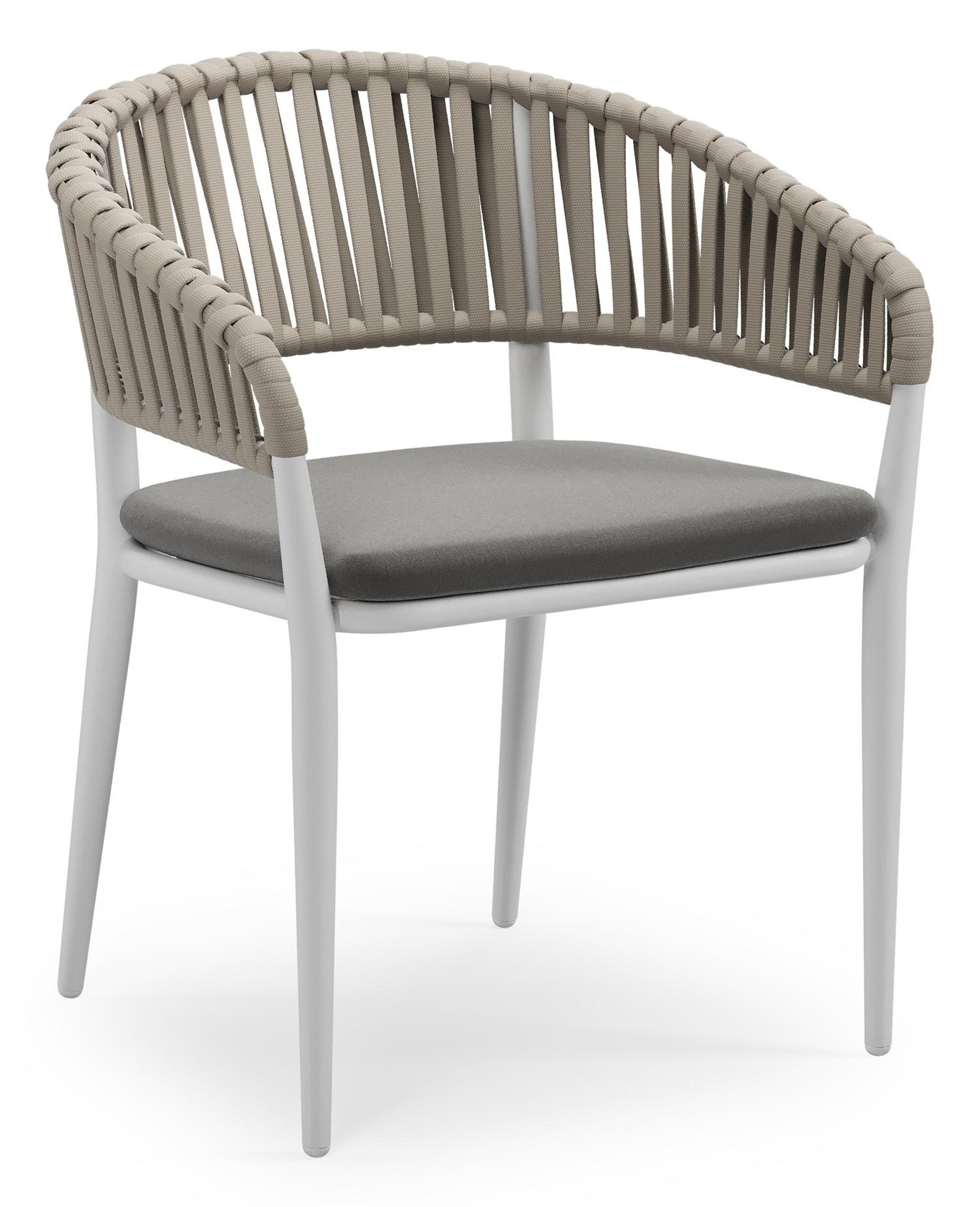 Tolfa stapelbare tuinstoel in wit aluminium en beige verticaal geweven luxe vlakke brede rope met stoelkussen in All Weather Sunbrella® Luxe Natte Charcoal Chine