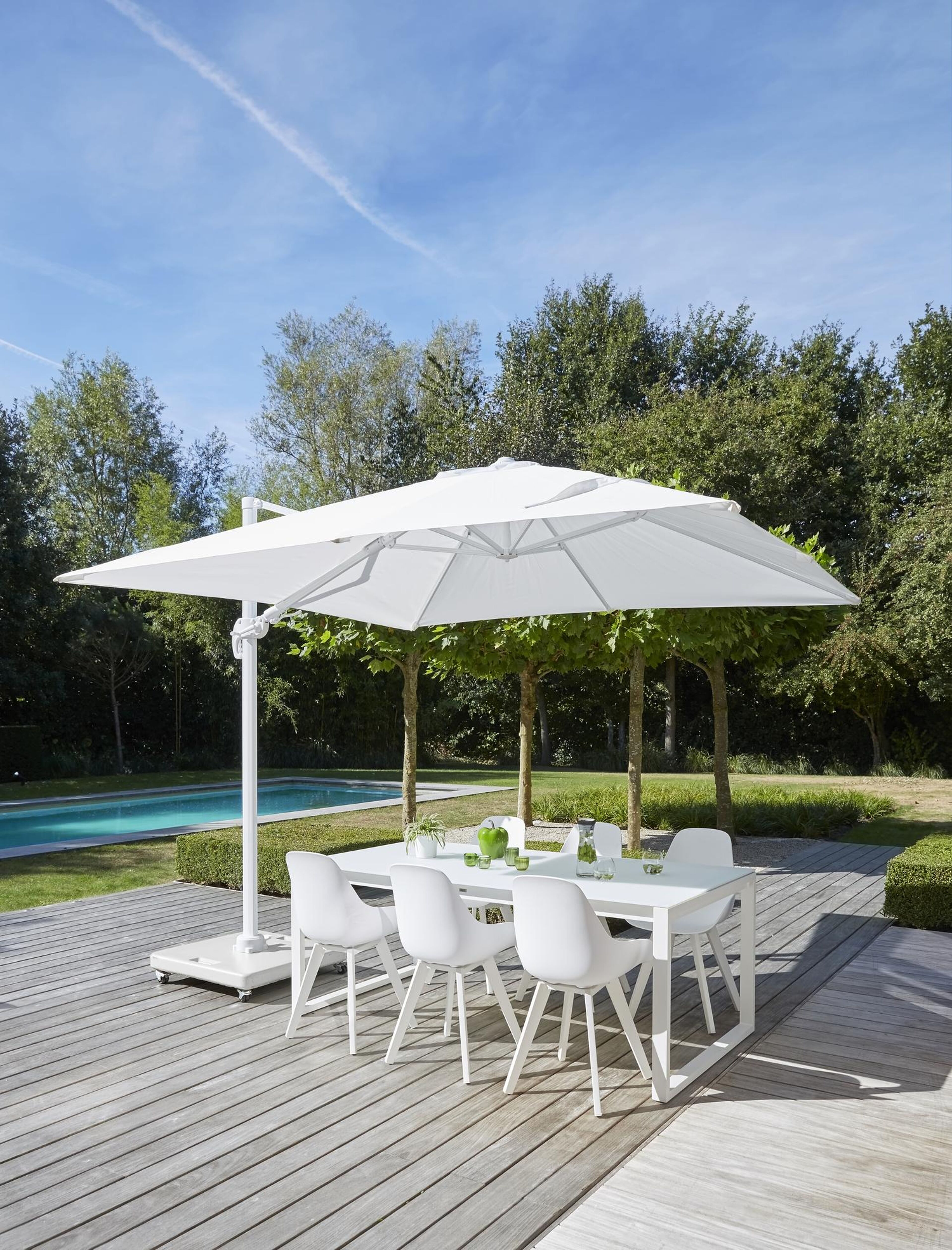 Mesa tuinstoel in wit aluminium en wit kunststof