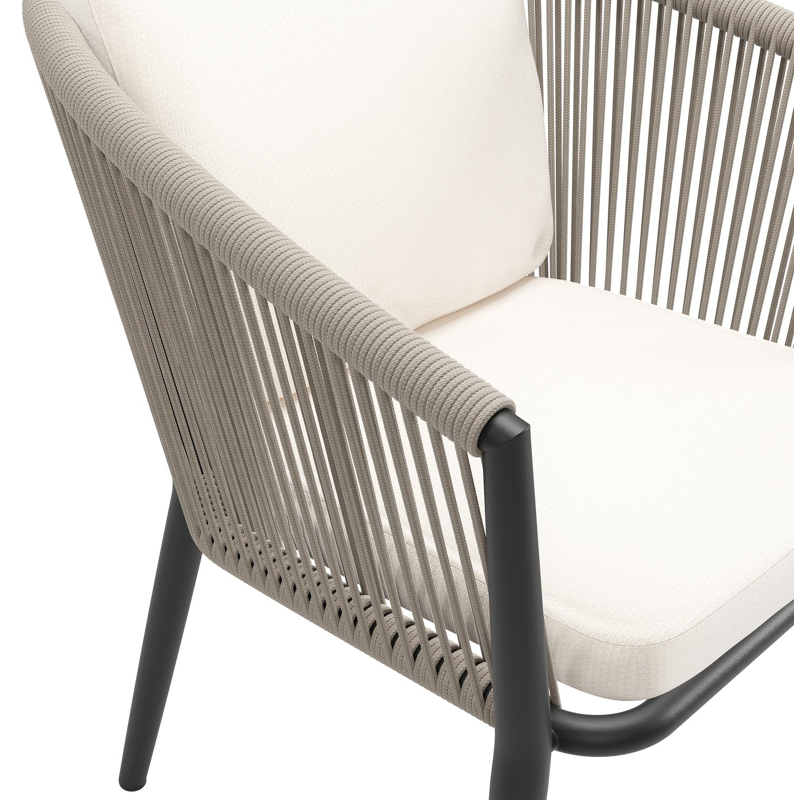 Orso tuinstoel in zwart aluminium en beige verticaal geweven ronde rope met luxe zitkussen in All Weather Sunbrella® Luxe Lopi Snow