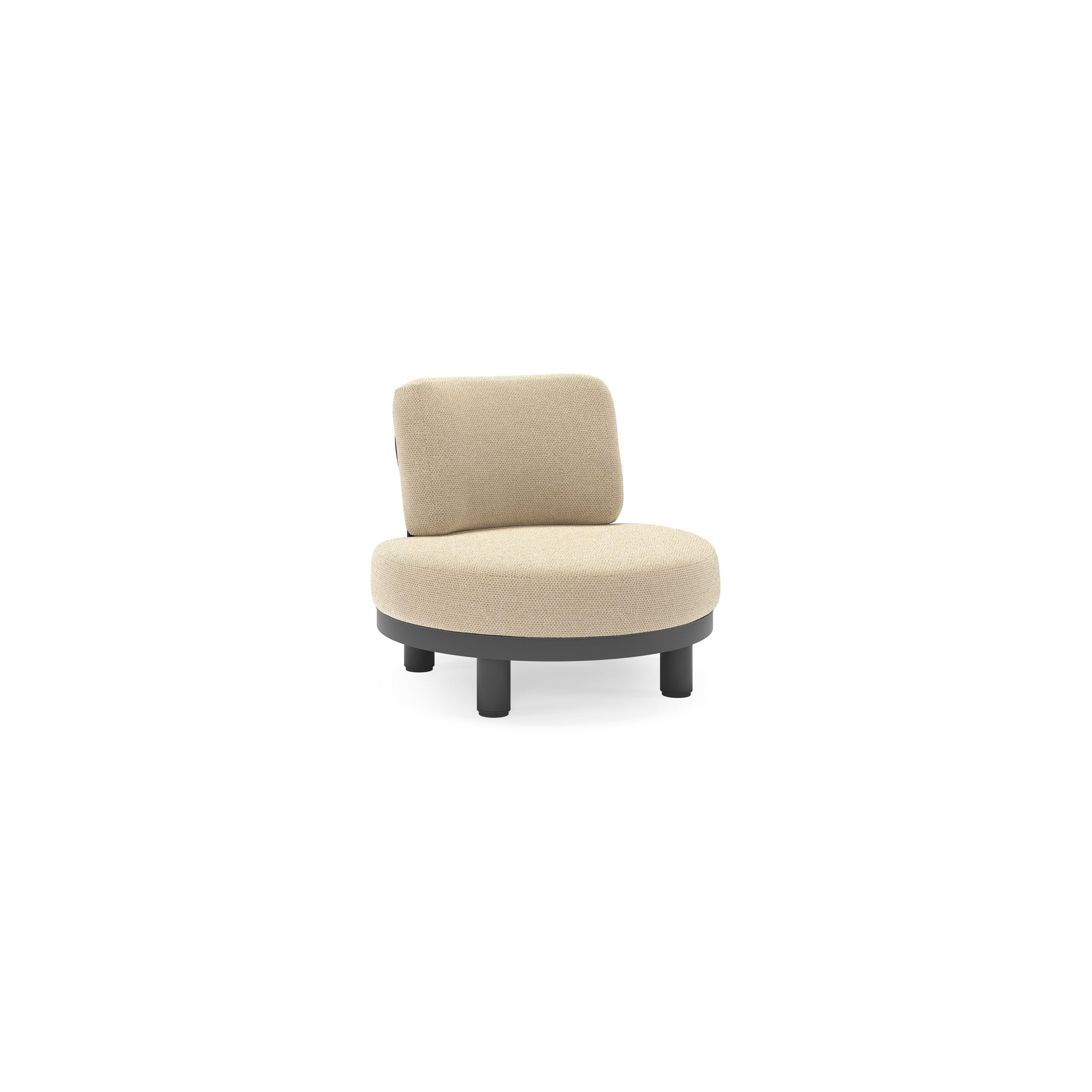 Fauteuil de jardin Donato en aluminium noir et coussins en all weather cosytica Althea Camel