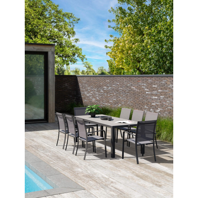 Varese tuinset in zwart aluminium en grijs volkeramiek tafelblad met 8 stapelbare Calobra tuinstoelen