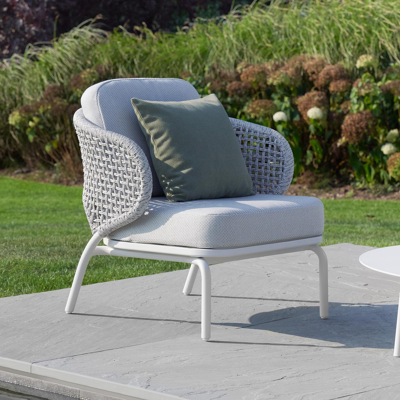 Donato loungezetel 1-zit in wit aluminium en wit wicker met lopi ash all weather sunbrella® luxe kussen