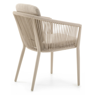 Orso stapelbare tuinstoel in beige aluminium en beige verticaal geweven ronde rope met kussen in All Weather Sunbrella® Luxe Chartres Pewter