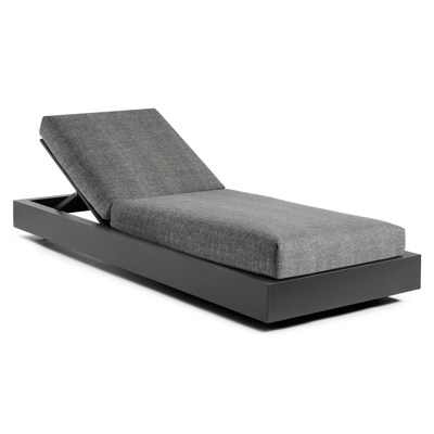 Como verstelbaar ligbed in zwart aluminium met chartres drizzle all weather sunbrella® luxe kussens