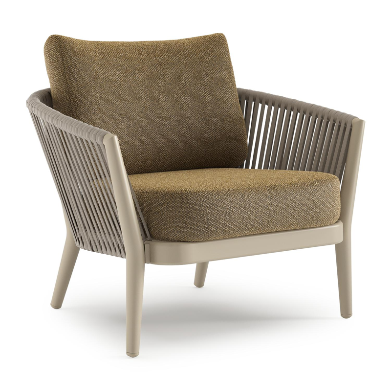 Fauteuil de jardin Orso en aluminium beige en corde luxe plate tissée verticalement beige et coussins en all weather cosytica Madagascar Walnut