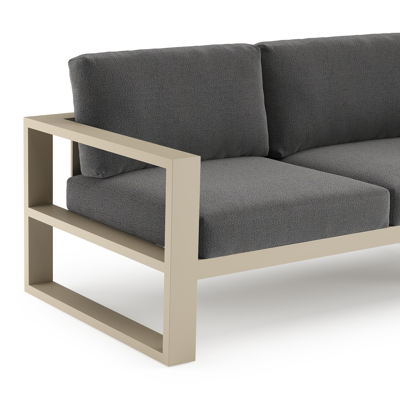 Verato loungehoek in beige aluminium met savane tornado all weather sunbrella® luxe kussen