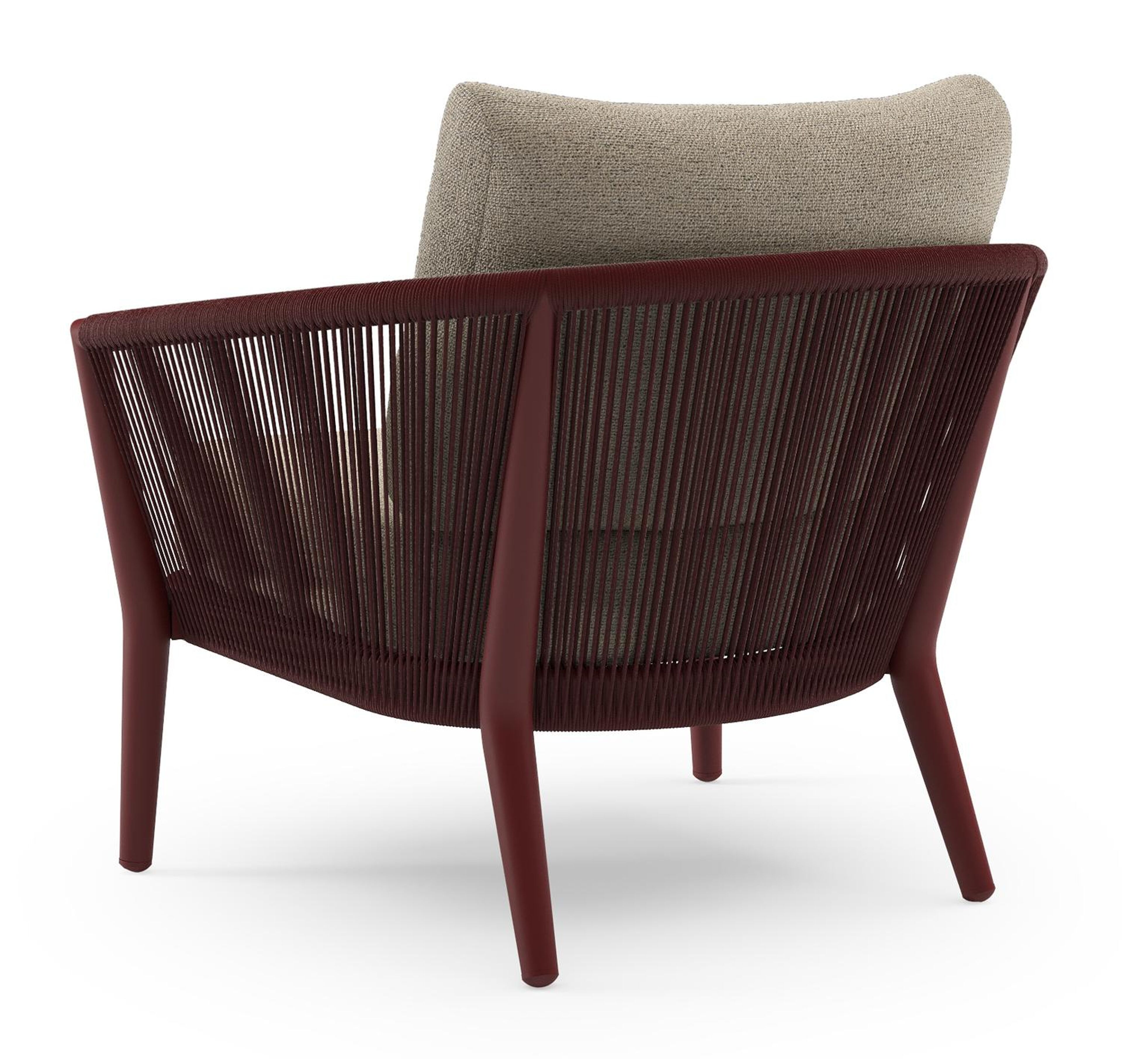 Orso loungestoel in ruby aluminium en ruby verticaal geweven ronde rope met Marbella Beige all weather cosytica kussen