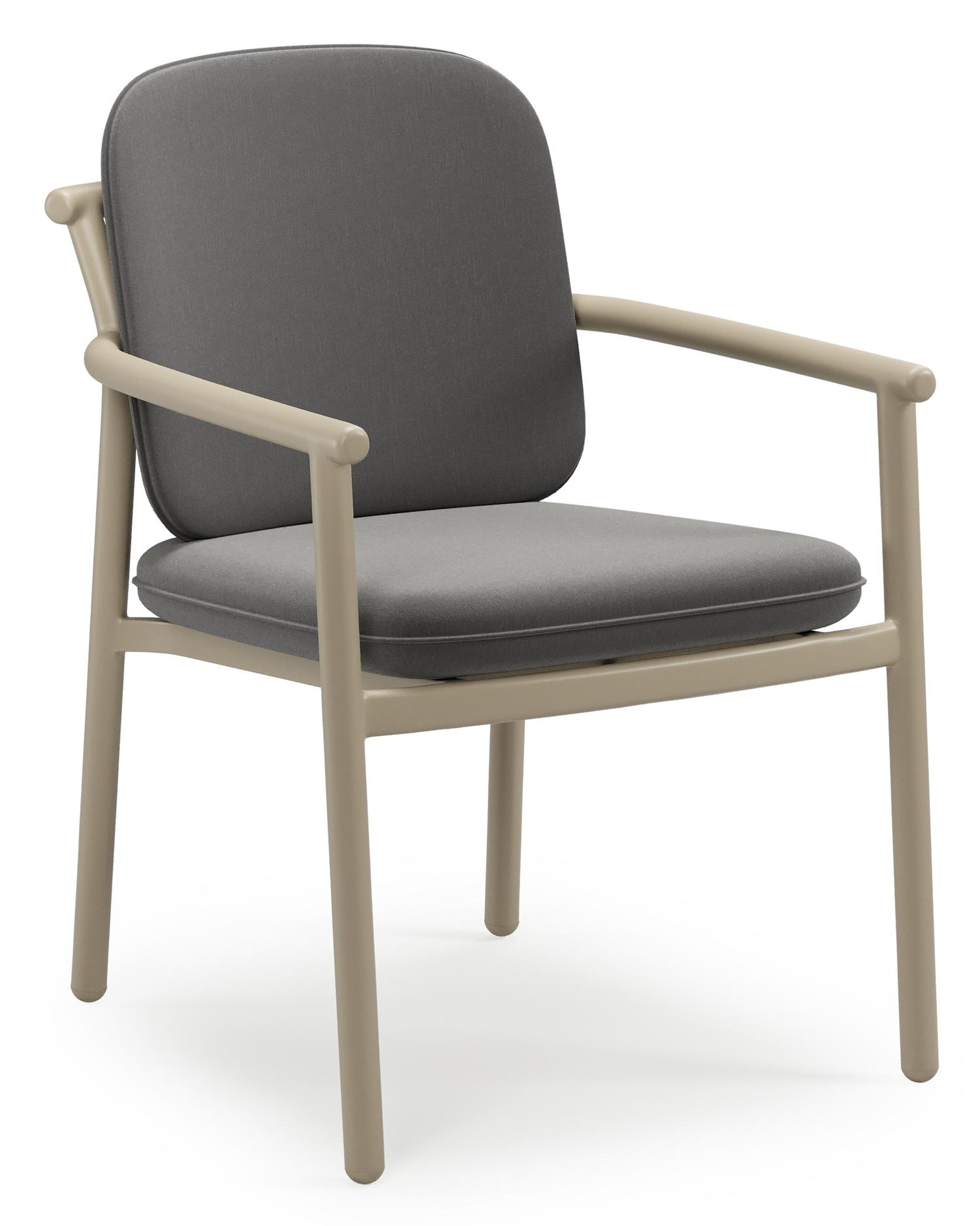 Bono stapelbare tuinstoel in beige aluminium met stoelkussen in All Weather Sunbrella® Luxe Natte Charcoal Chine