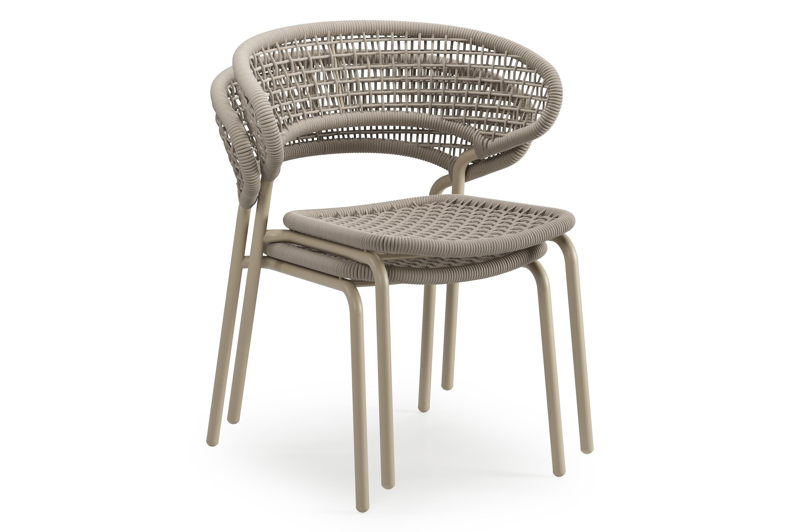 Donato XL tuinstoel in beige aluminium en beige vierkant geweven ronde rope