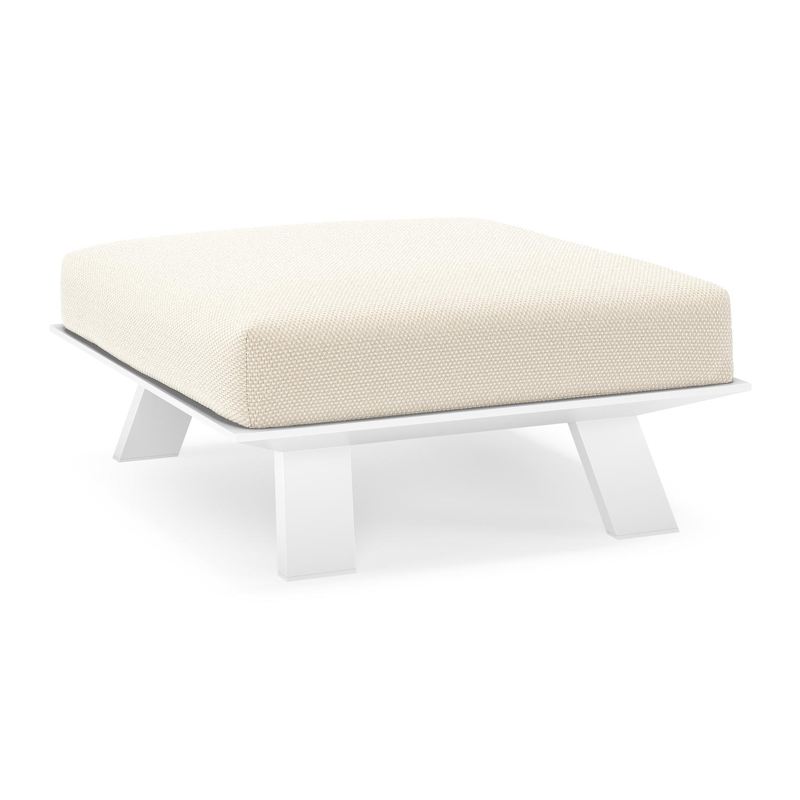 Cesano poef in wit aluminium met althea off white all weather Cosytica kussen