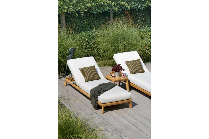 Orso bijzettafel in teak - L 45 x B 45 x H 35 cm