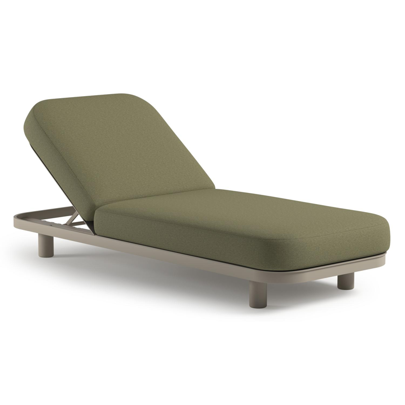 Chaise longue réglable Donato en aluminium beige avec All Weather Sunbrella® luxe heritage leaf coussin