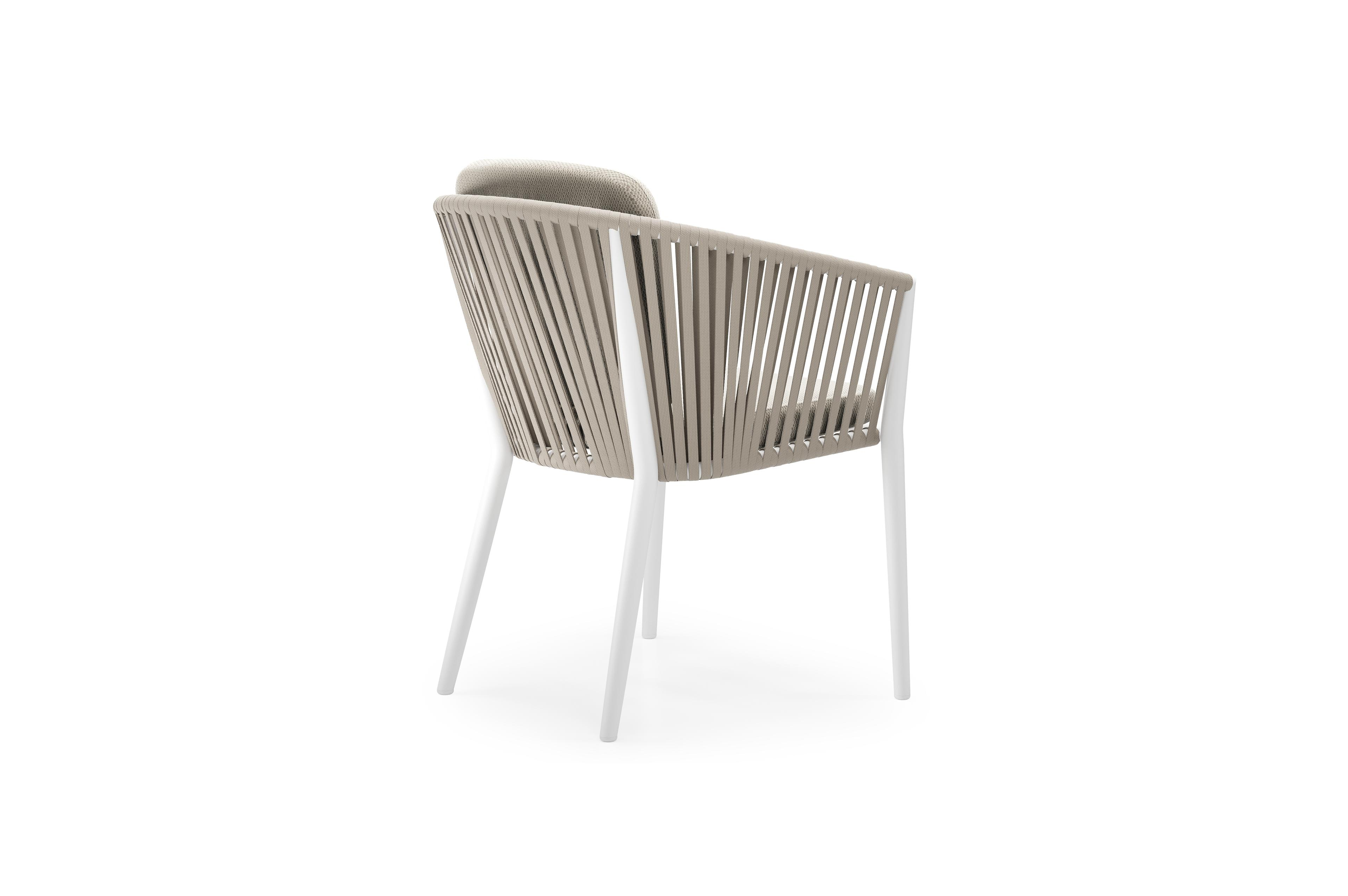 Orso tuinstoel in wit aluminium en beige verticaal geweven rope met kussen in lopi marble all weather sunbrella® luxe