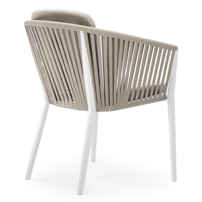 Orso tuinstoel in wit aluminium en beige verticaal geweven rope met kussen in lopi marble all weather sunbrella® luxe