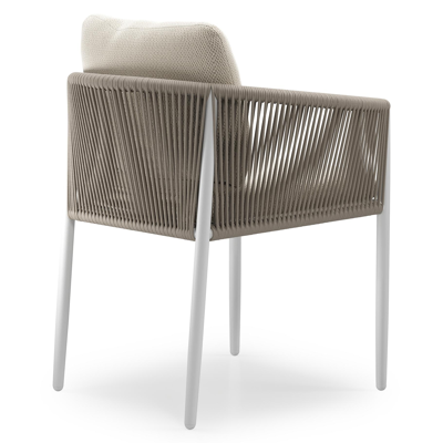 Organo tuinstoel in beige aluminium en beige verticaal geweven luxe vlakke rope met stoelkussen in All Weather Sunbrella® Luxe Lopi Marble