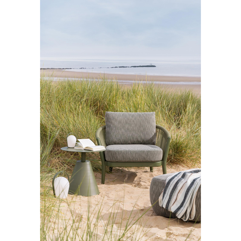 Orso loungestoel in groen aluminium en groen verticaal geweven ronde rope met Heritage Rust all weather sunbrella® luxe kussen