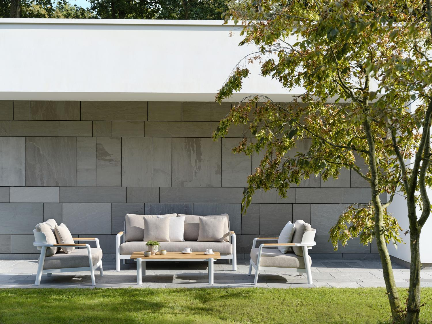 Salamanca loungetafel in wit aluminium en teak - L 120 x B 68 x H 34 cm