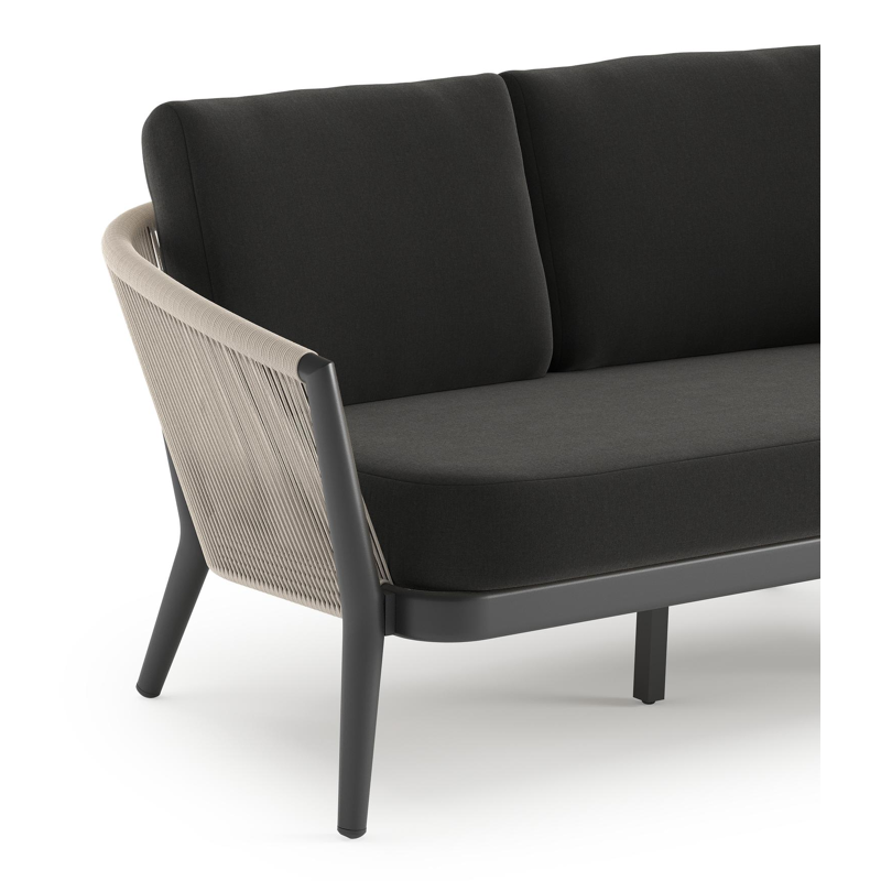 Orso loungebank in zwart aluminium en beige verticaal geweven ronde rope met Natte Sooty all weather sunbrella® luxe kussen