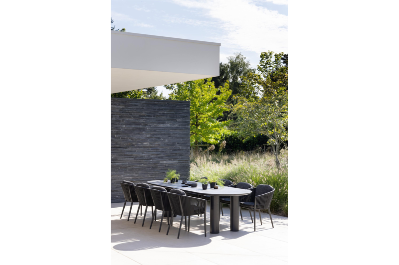 Organo tuintafel ovaal in zwart aluminium en volkeramiek  basalt black - L 300 x B 110 x H 74 cm