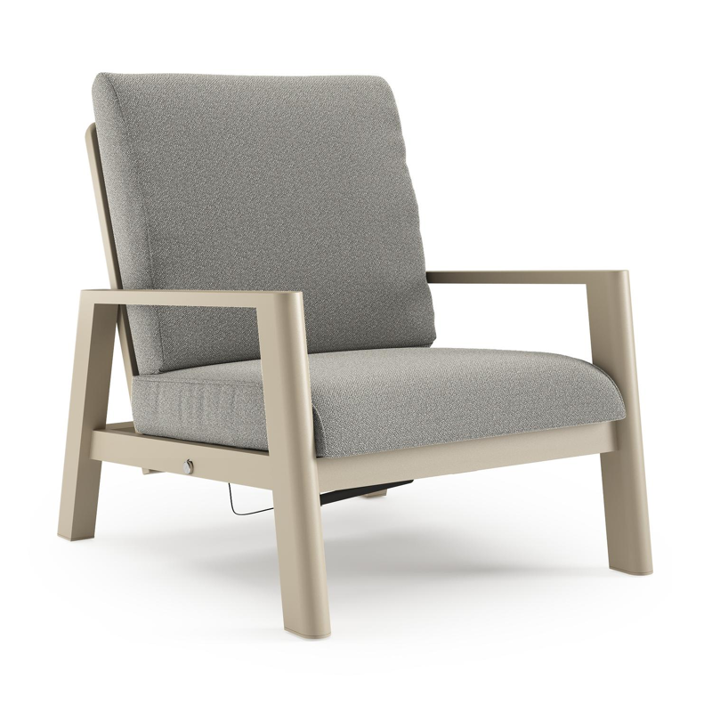 Cirello loungestoel in beige aluminium met savane tunder all weather sunbrella® luxe kussen