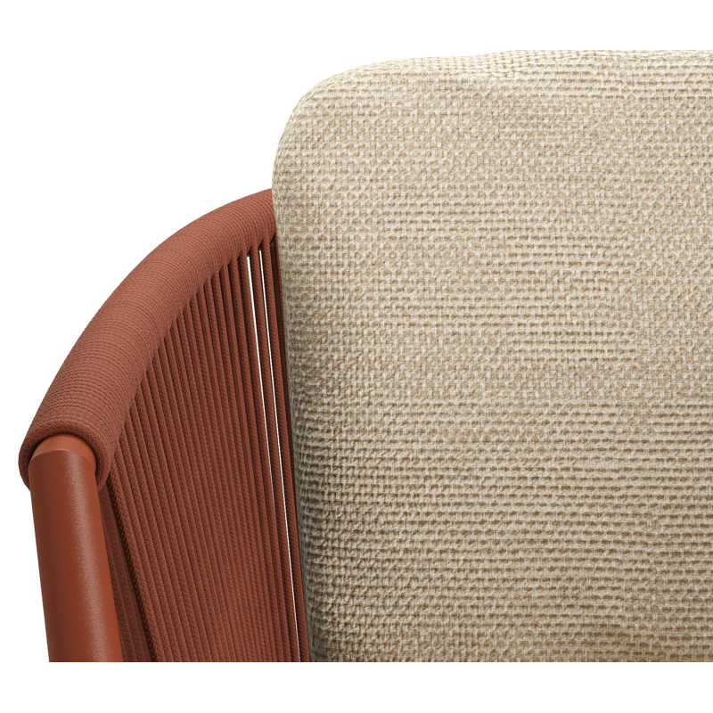 Chaise de jardin Orso en aluminium brun rouille et corde ronde tissée verticalement brun rouille avec coussin luxe en All Weather Cosytica Althea Camel