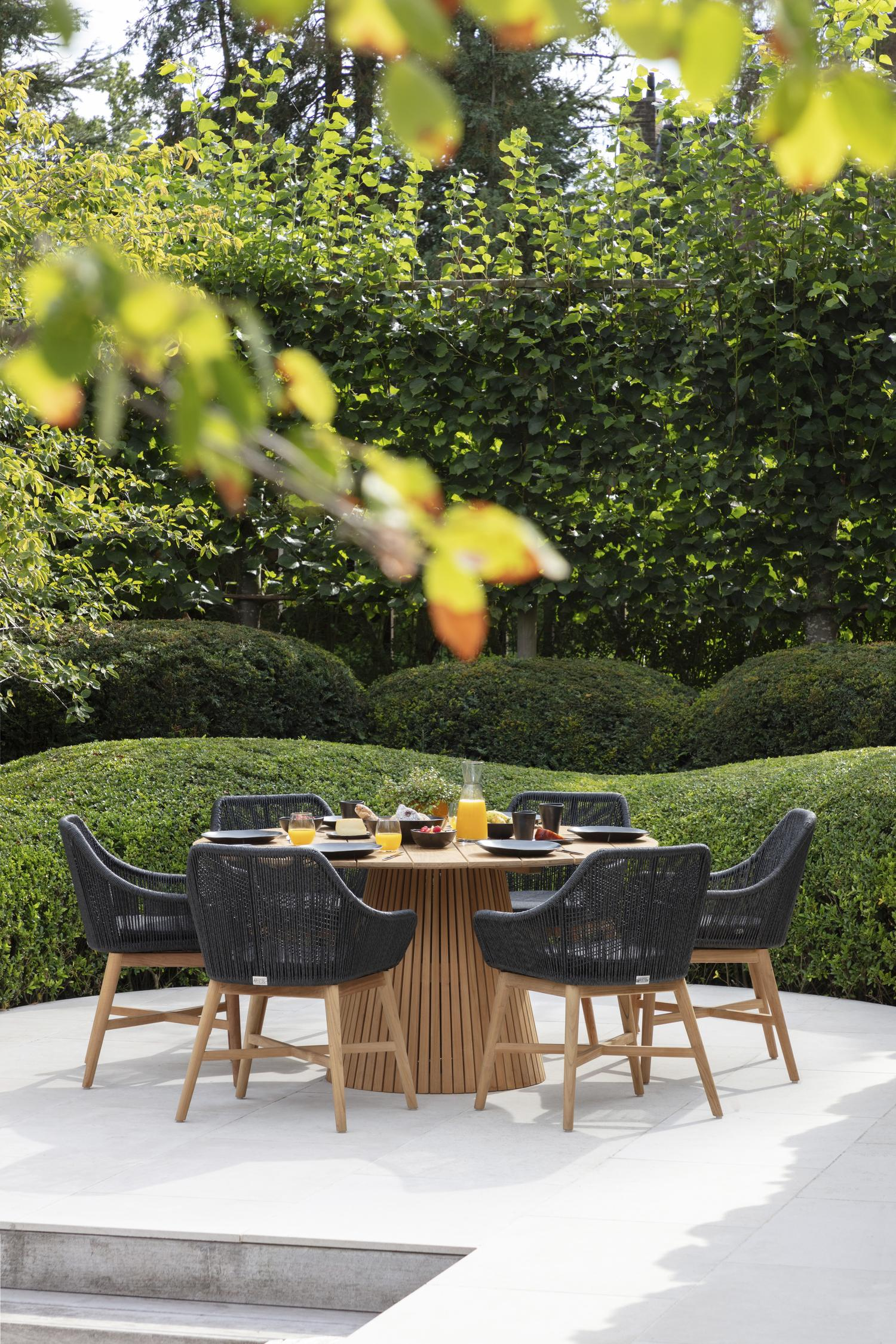 Coussin de chaise Borgo en all weather sunbrella® luxe chartres sooty