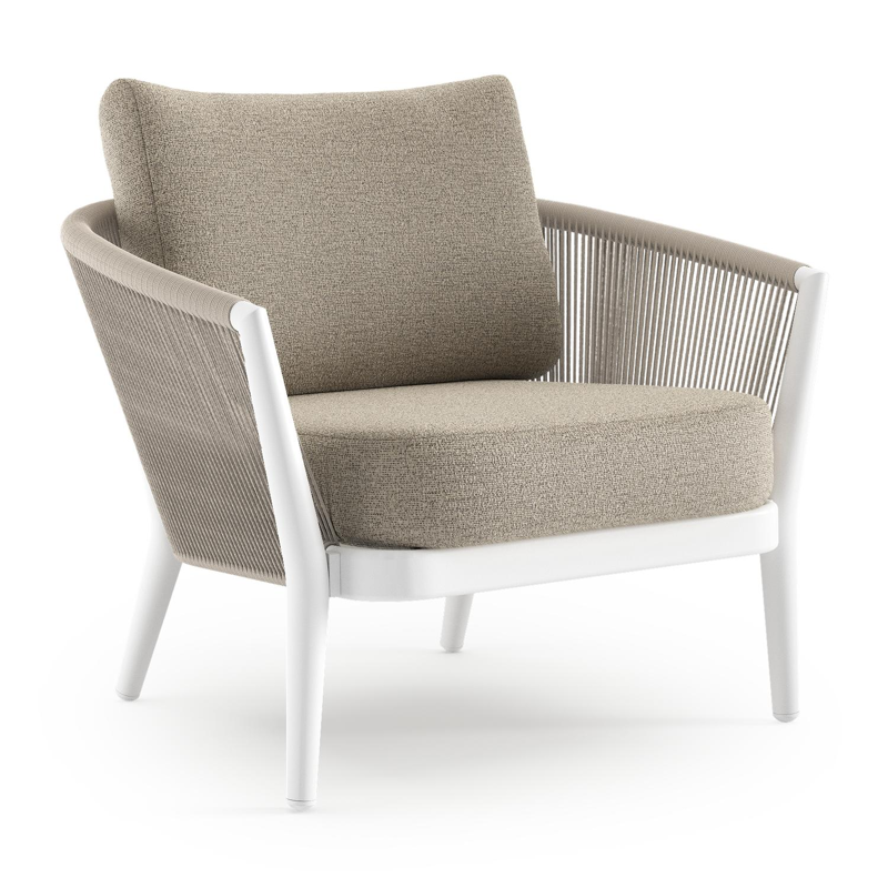 Fauteuil de jardin Orso en aluminium blanc en corde ronde tissée verticalement beige et coussins en all weather cosytica Catania Beige