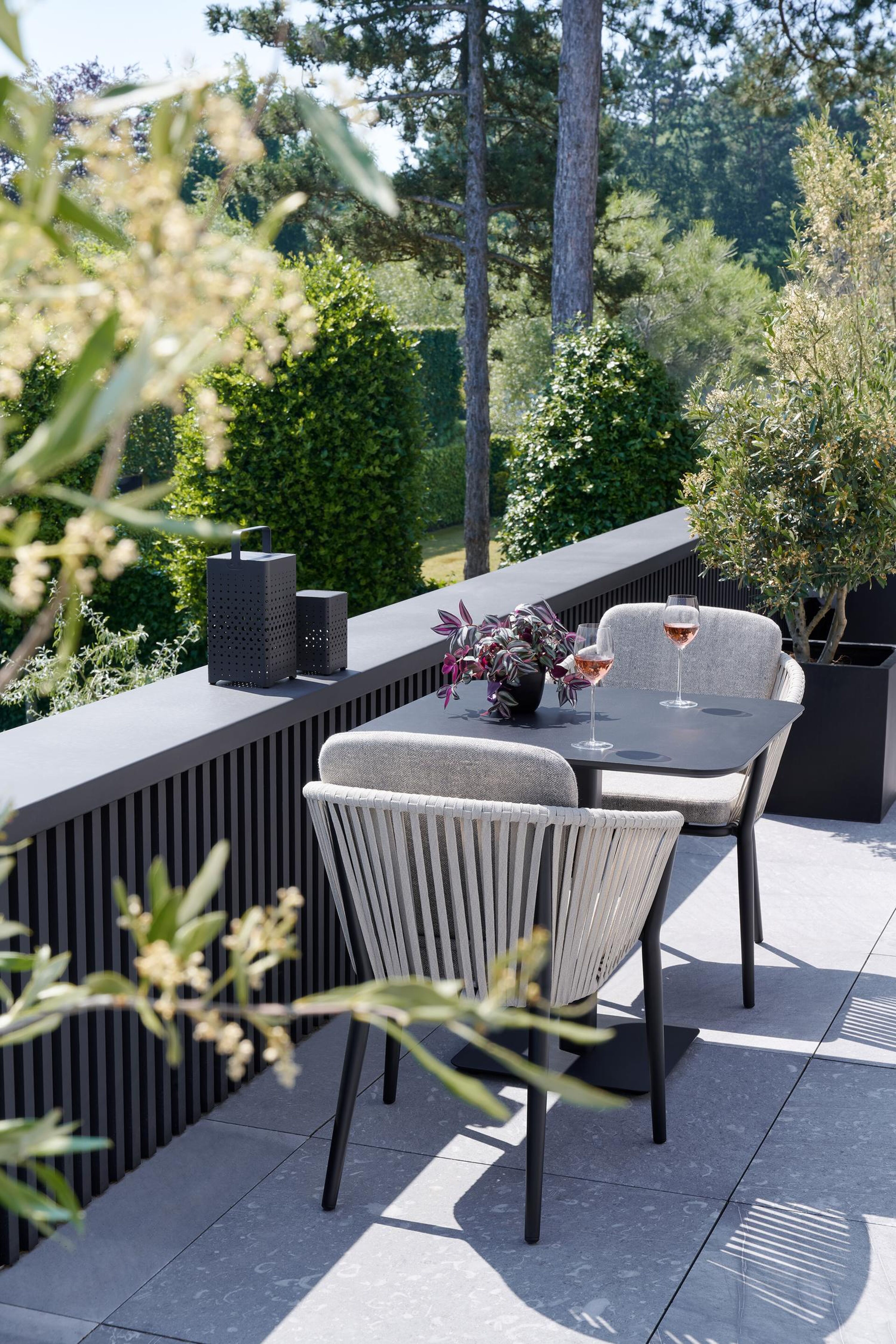 Maro lamp zwart 33 cm