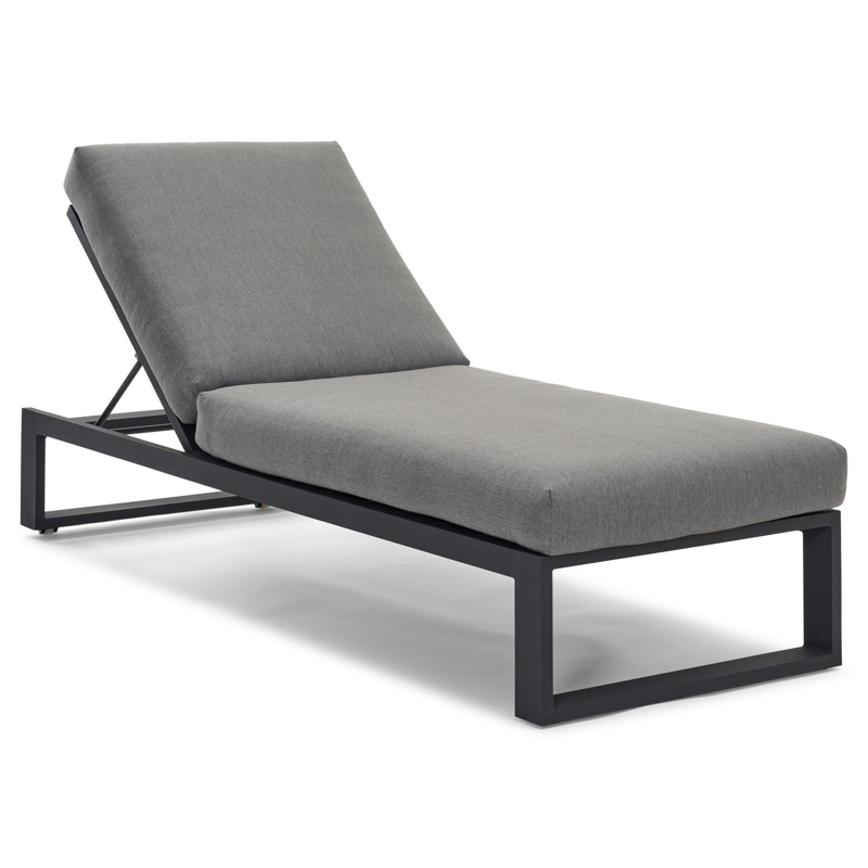 Verato verstelbaar ligbed in zwart aluminium met natte charcoal chine all weather sunbrella® luxe kussen