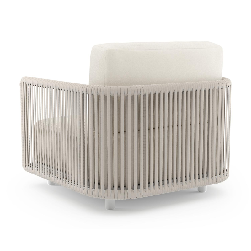 Organo loungestoel in wit aluminium en beige verticaal geweven luxe vlakke rope met natte white all weather Sunbrella® luxe kussen