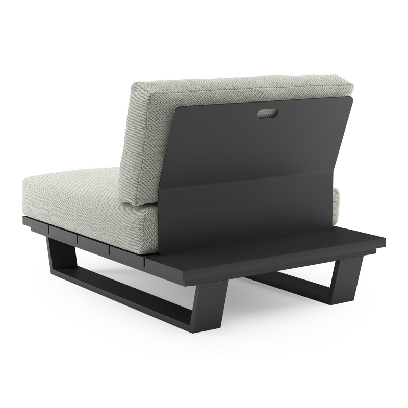 Pagino loungestoel in zwart aluminium met lopi bud all weather sunbrella® luxe kussen