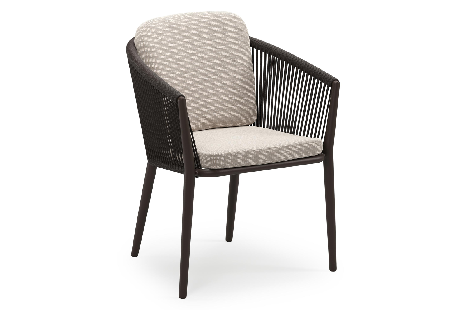Orso stapelbare tuinstoel in donkerbruin aluminium en donkerbruin verticaal geweven ronde rope met stoelkussen in All Weather Sunbrella® Luxe Slow Farafra