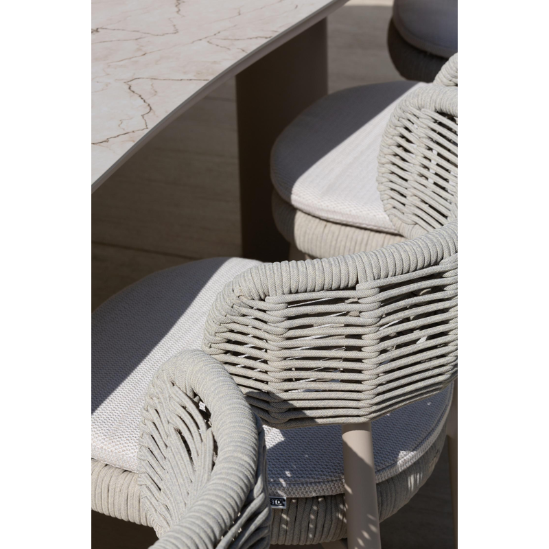 Lomo tuinstoel in beige aluminium en beige vierkant geweven ronde rope