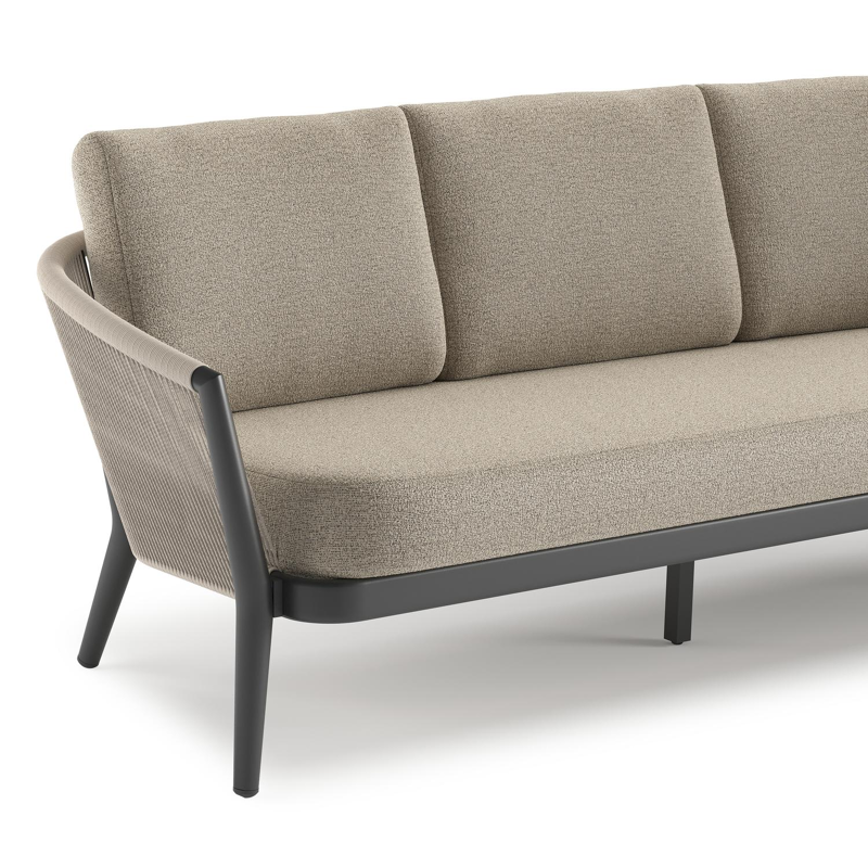 Orso loungeset in zwart aluminium en beige verticaal geweven ronde rope met Catania Beige all weather cosytica kussen