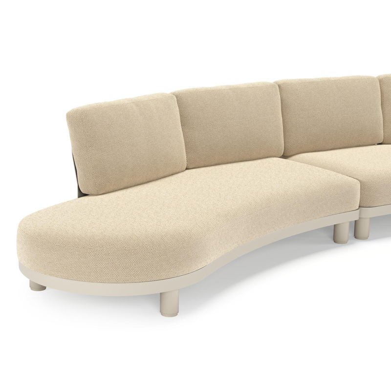 Donato loungehoek in beige aluminium met all weather cosytica Althea Camel kussen