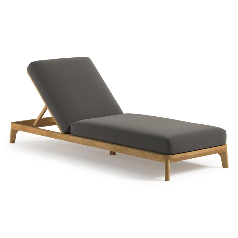 Orso verstelbaar ligbed in teak met natte dark taupe all weather Sunbrella® luxe kussen