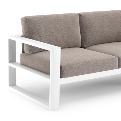 Verato loungehoek in wit aluminium met wander granite all weather sunbrella® luxe kussen