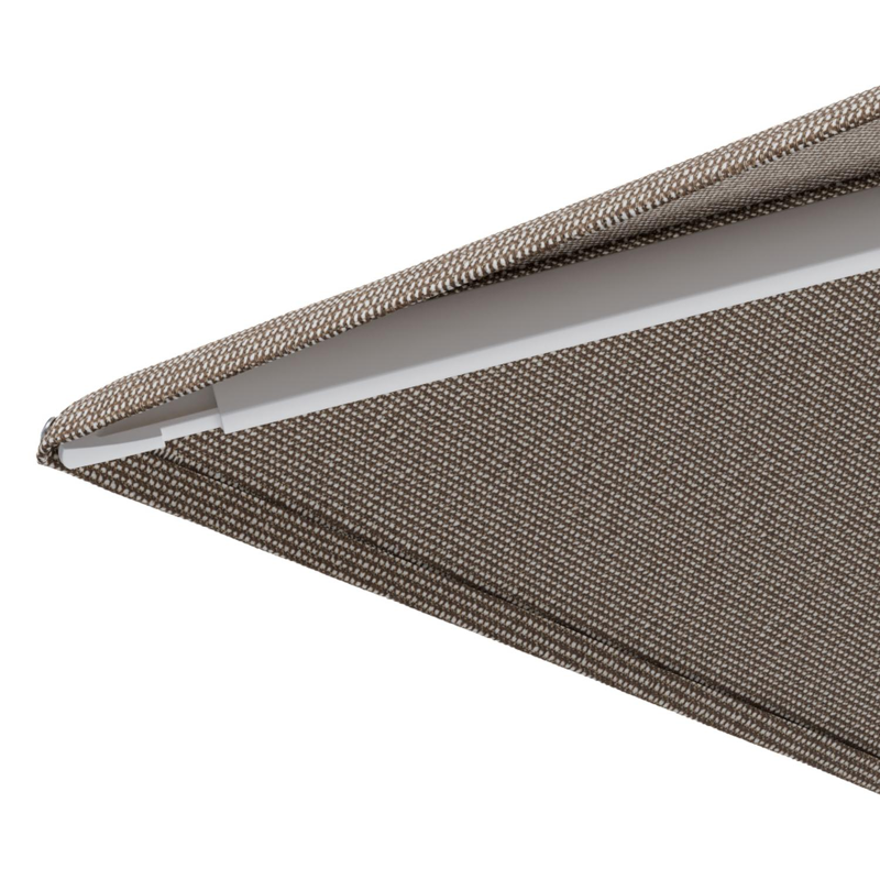 Parasol pendant Minore avec fonction tilt en aluminium blanc et toile de parasol All Weather Solica Firenze Earth - Lg.1: 280 x Lg.2: 370 cm avec pied de parasol Minore 260 kg avec roulettes