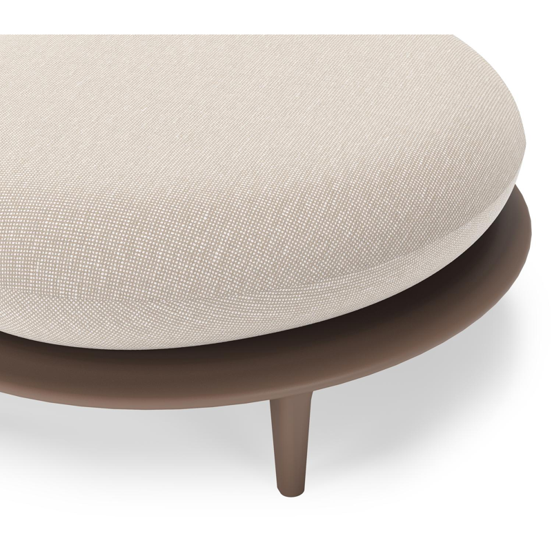 Bomero poef in taupe aluminium met slow farafra all weather sunbrella® luxe kussen