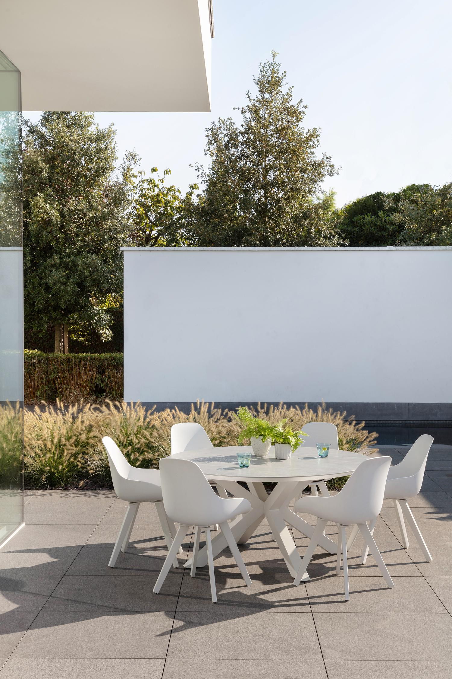 Mesa tuinstoel in wit aluminium en wit kunststof