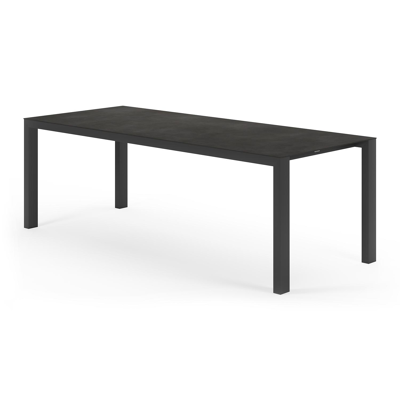 Trente tuinset in zwart aluminium en zwart volkeramiek tafelblad met 6 Rivo tuinstoelen