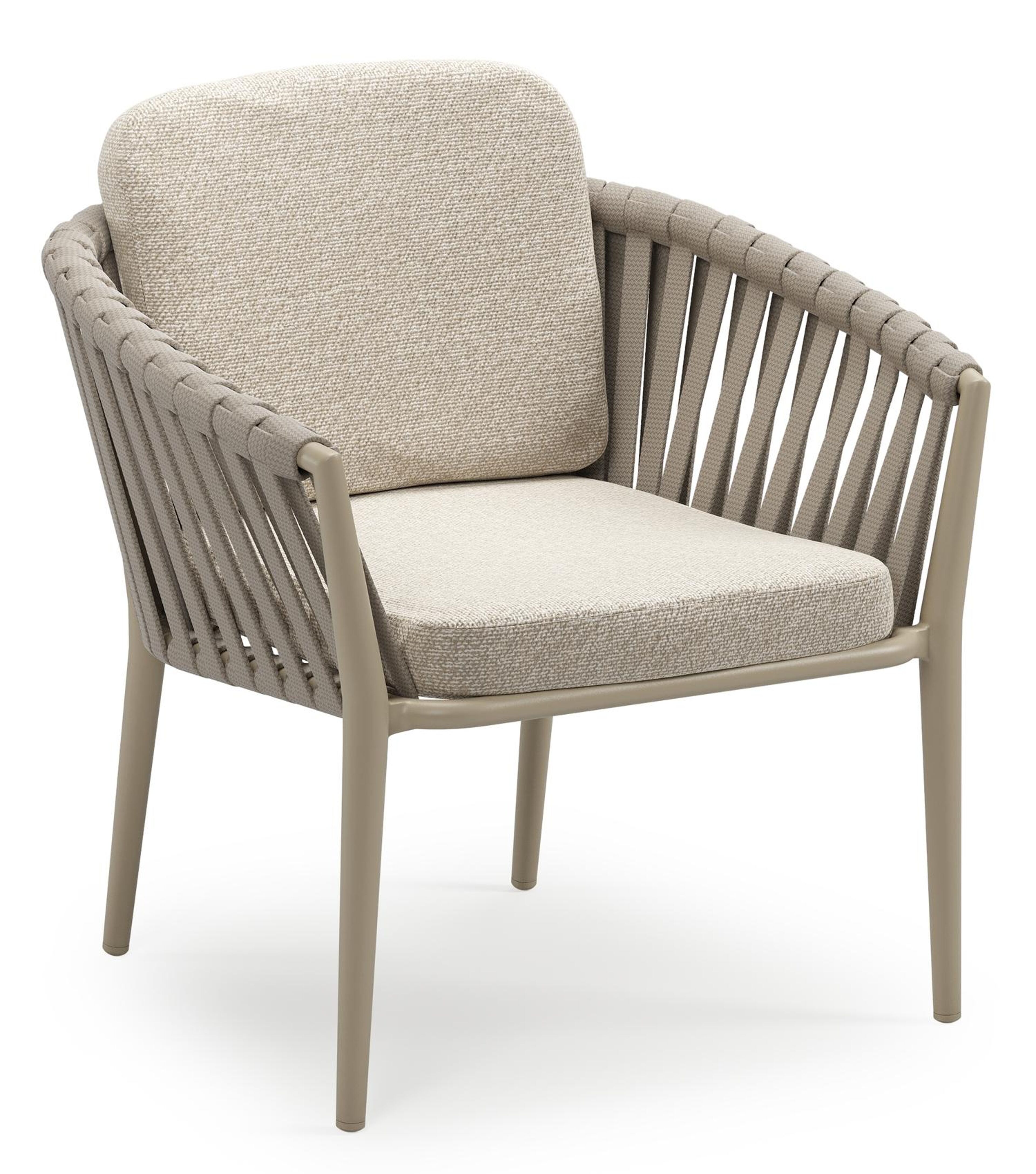 Orso low dining tuinstoel in beige aluminium en beige verticaal geweven luxe vlakke brede rope met stoelkussen in All Weather Cosytica Marbella Ecru