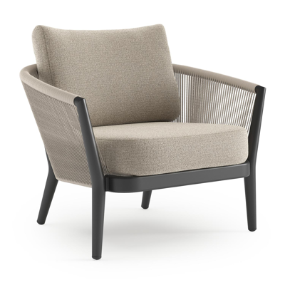 Orso loungestoel in zwart aluminium en beige verticaal geweven ronde rope met Catania Sand all weather cosytica kussen