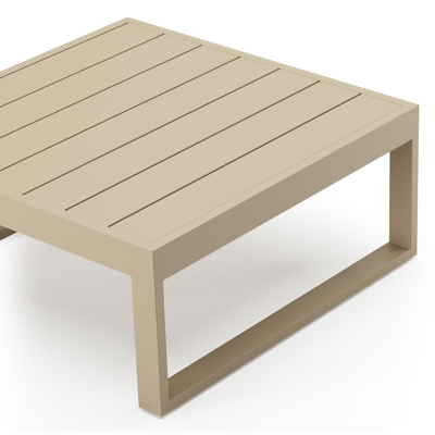 Caldela loungetafel in beige aluminium - L 70 x B 70 x H 31 cm