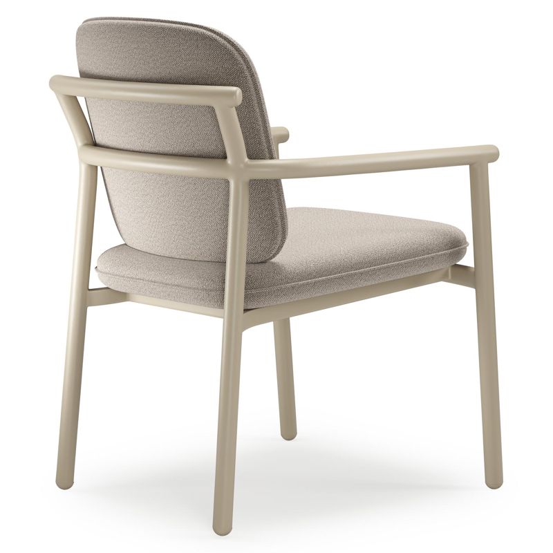 Bono stapelbare tuinstoel in beige aluminium met stoelkussen in All Weather Sunbrella® Luxe Savane Coconut