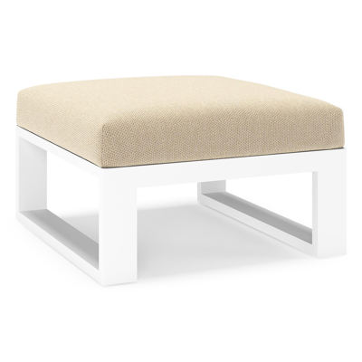 Verato poef in wit aluminium met althea camel all weather cosytica kussen