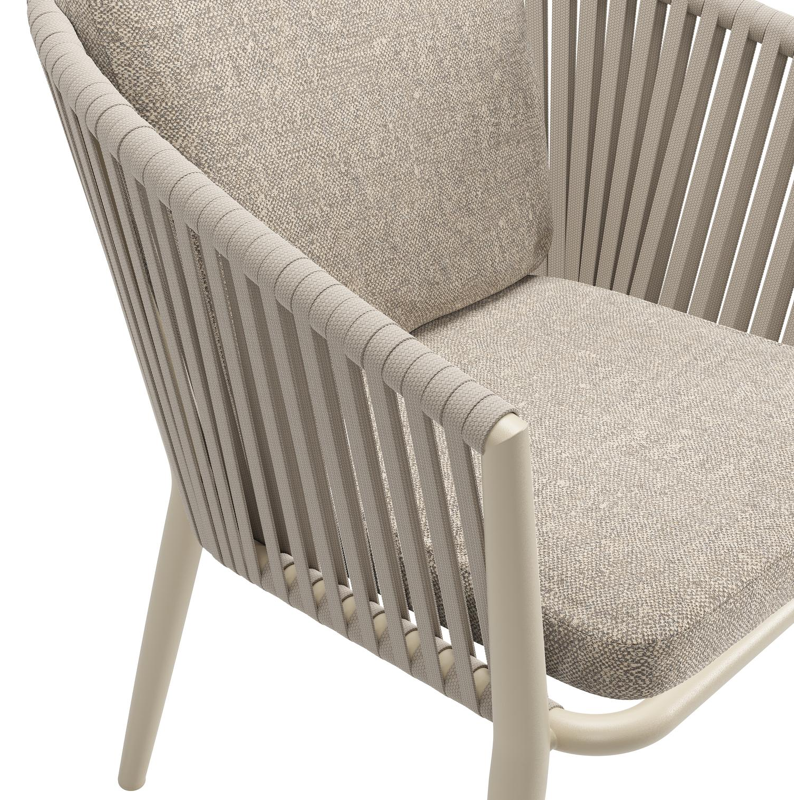 Chaise de jardin Orso en aluminium beige et corde plate tissée verticalement beige avec coussin luxe en All Weather Sunbrella® Luxe Chartres Pewter